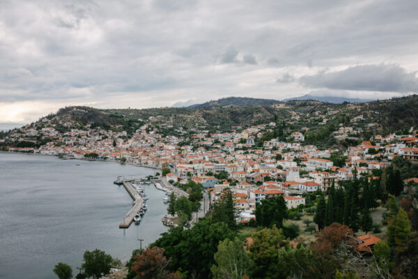 elimnionresort ktima gamou viles gamos evia 33